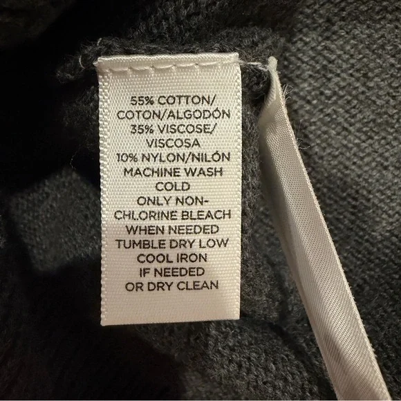 Loft Gray Sweater with Floral Embroidery Size L NWT - Picture 4 of 4